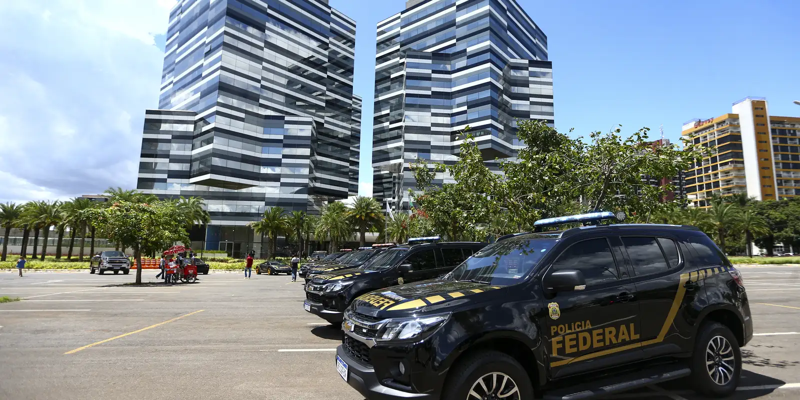 Urgente! PF Abre Inquérito Sobre Entrada Secreta de Ex-Assessor de Bolsonaro nos EUA Antes dos Atos Golpistas