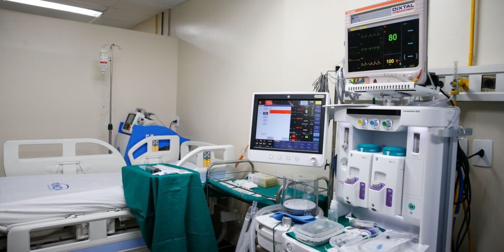 SUS fará cirurgia de câncer de próstata por robô 3 SUS vai fazer cirurgia robótica para câncer de próstata