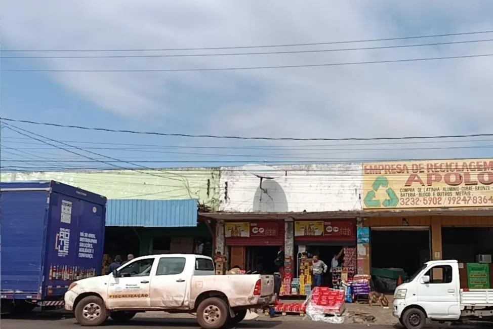 Fiscalização em Corumbá apreende 800 garrafas de bebidas irregulares 2 acao fiscalizacao fiscalização em Corumbá
