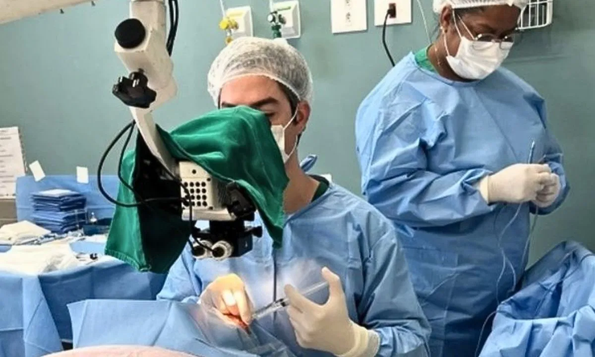Corumbá fará mutirão de cirurgias de catarata com recursos de emenda parlamentar 3 Corumbá fará mutirão de cirurgias de catarata com 150 consultas e 110 procedimentos, financiado por emenda de R$ 300 mil.