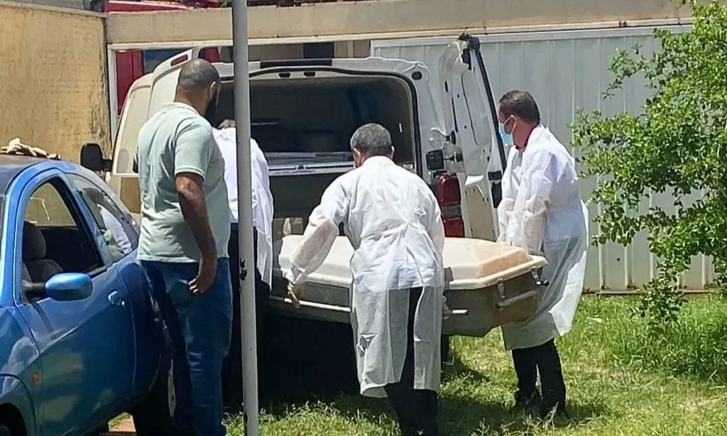 Professora é presa suspeita de matar o namorado a tesouradas e enterrar corpo no quintal 4 matou namorado3 Matar o namorado