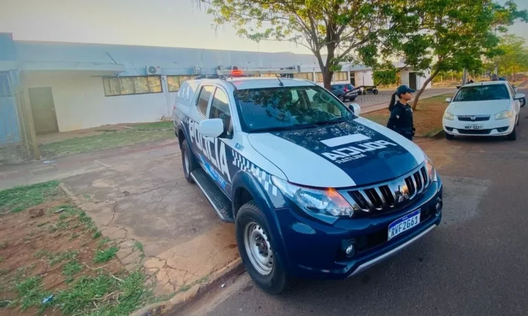 jovem agredida com socos e chutes