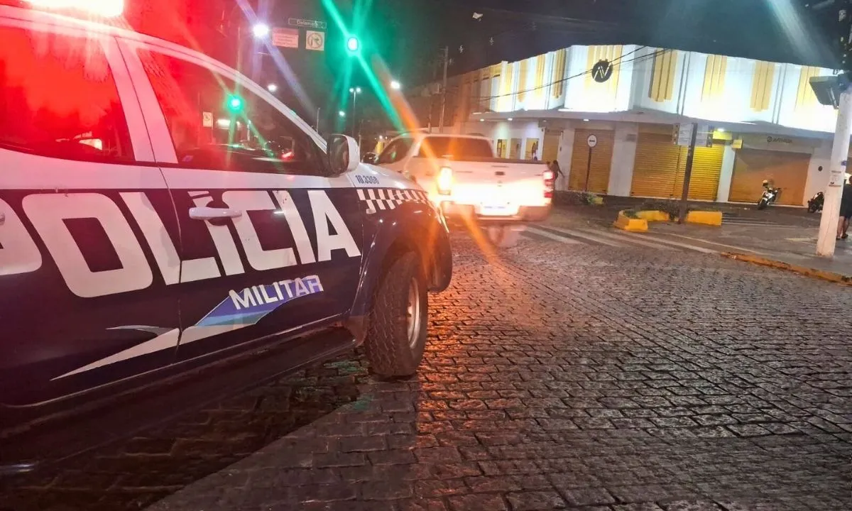 Folha MS - Notícias de Corumbá, Ladário e todo Estado de Mato Grosso do Sul 23 Uma ocorrência de violência doméstica em Corumbá mobilizou a Polícia Militar na madrugada desta quinta-feira (23). Mulher de 26 anos foi agredida e caso foi encaminhado à Polícia Civil.