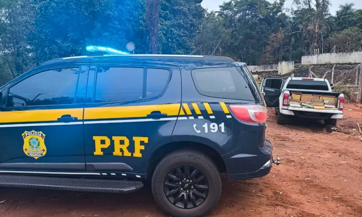 PRF apreende 2.281 quilos de maconha em Campo Grande durante operação na BR-060. Droga estava em dois veículos; motorista confessou que carregou em Maracaju.