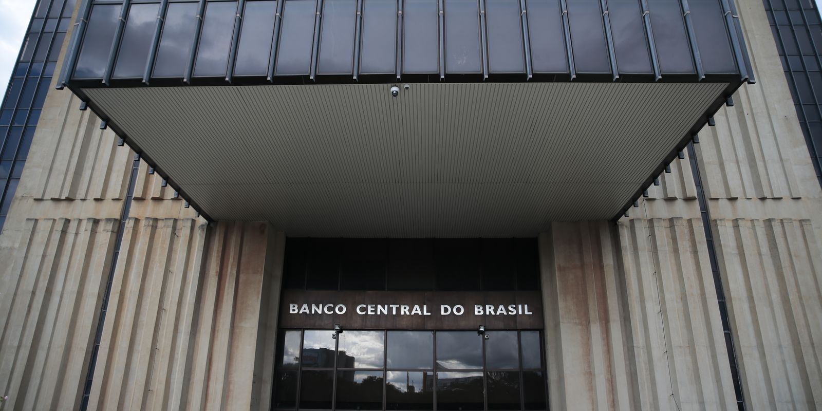 Banco Central oficializa liquidacao da Master Corretora