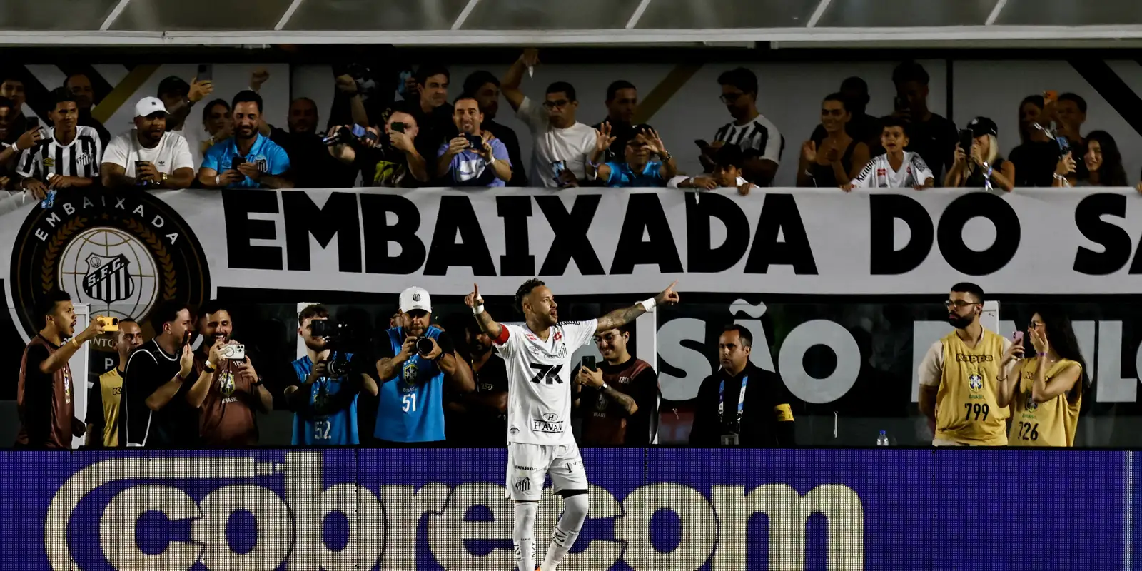 Brasileirao Neymar marca Santos vence e deixa zona de santos vence