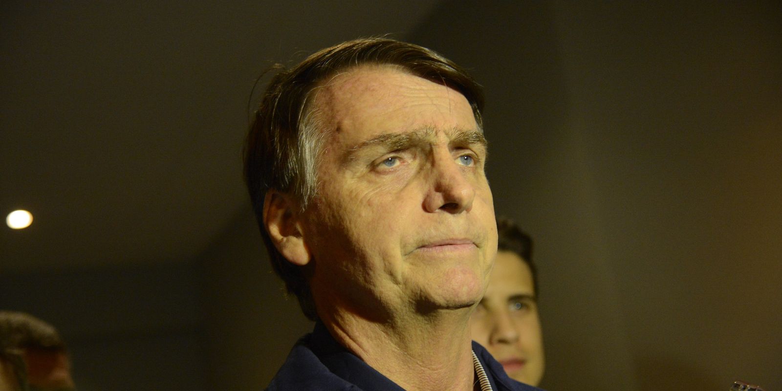 Defesa de Bolsonaro pede prisao domiciliar humanitaria ao STF