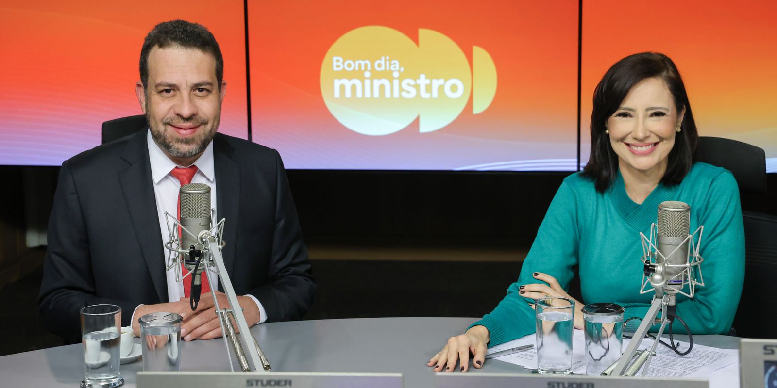 Fim da escala 6x1 pode ter transicao para micro e