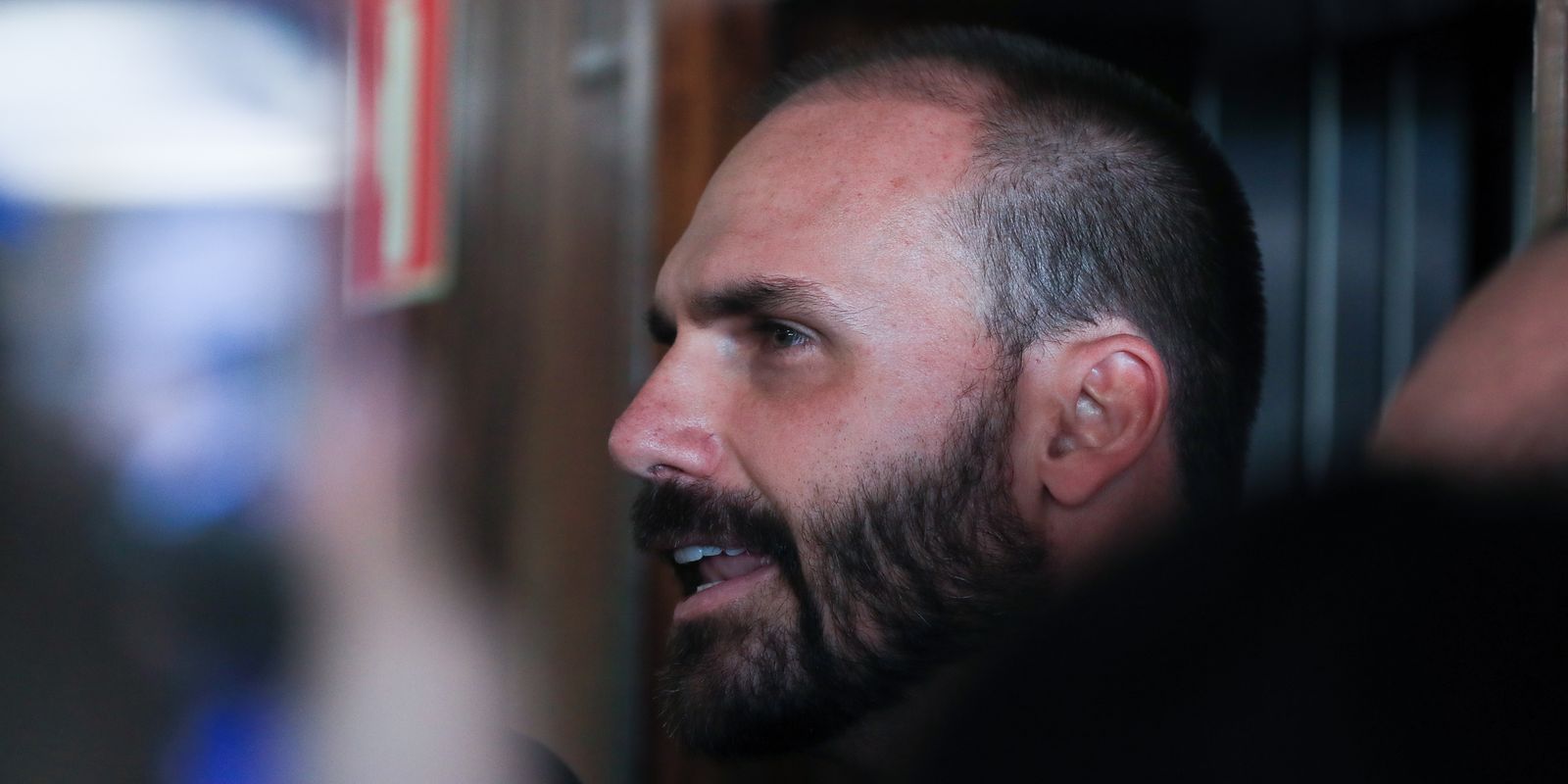 Urgente! Eduardo Bolsonaro se Torna Réu em Caso Chocante: Entenda os Detalhes