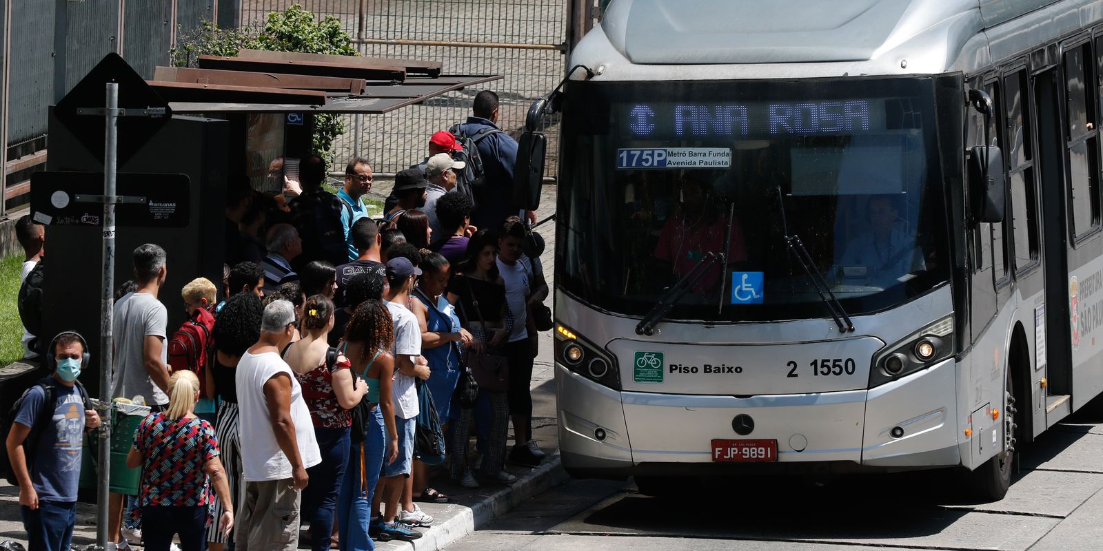 Setor de servicos cresce 06 em setembro oitavo mes seguido