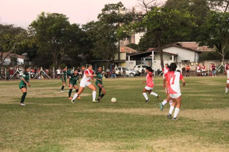GAC/Alfe conquista título da Copa Integração de Futebol Feminino 2025 em Corumbá. Competição promovida pela Funec valoriza atletas locais.