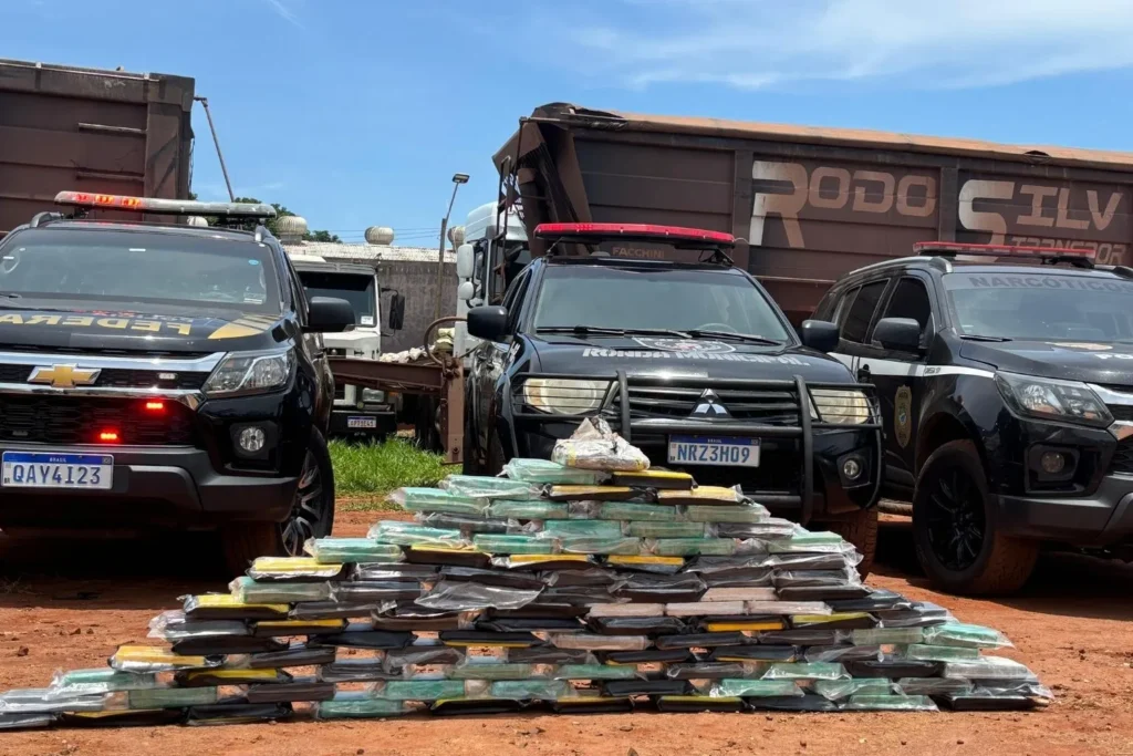 FICCO apreende 100 kg de cocaína em caminhão com carga de minério 3 cocaína em caminhão com carga de minério
