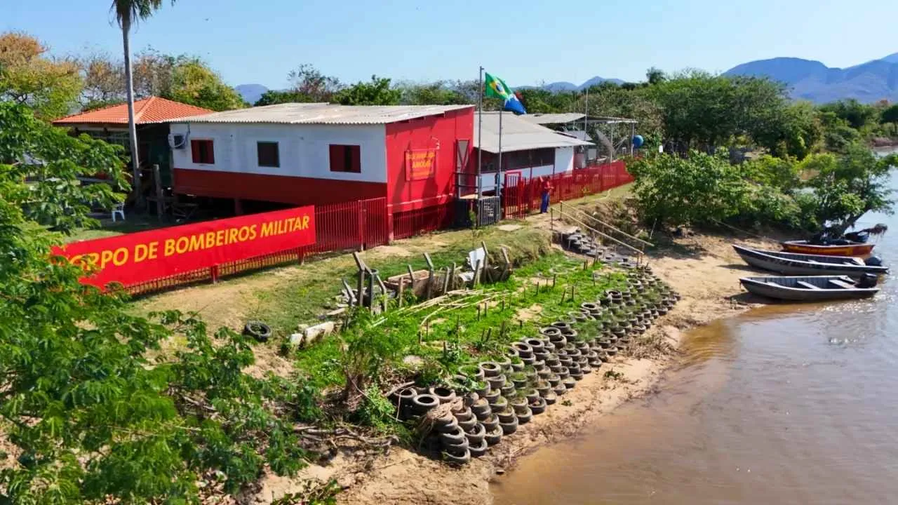 Descubra como as bases avançadas fortalecem o combate a incêndios e salvamentos no Pantanal, levando assistência e cidadania a regiões isoladas.
