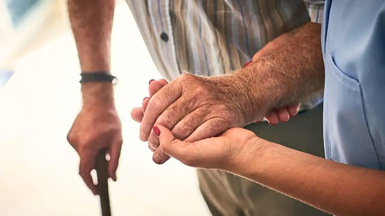 Prefeitura de Campo Grande abre inscrições gratuitas para Cuidador Social. Participe do Processo Seletivo em novembro e confira todos os detalhes!
