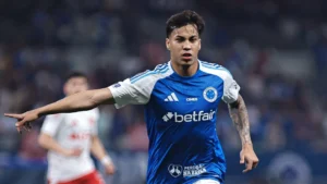 Leia mais sobre o artigo Artilheiros do Brasileirão 2025 tem Kaio Jorge e Arrascaeta na liderança