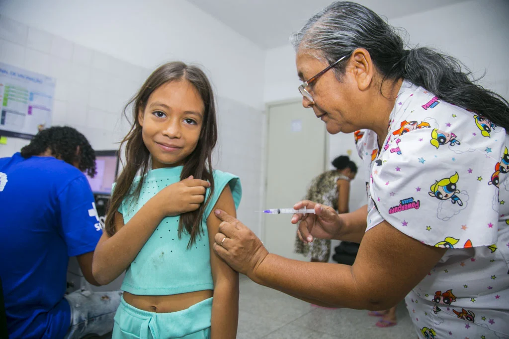Urgente! Vacinação de Alunos em Corumbá: Saiba Como Proteger Seu Filho!