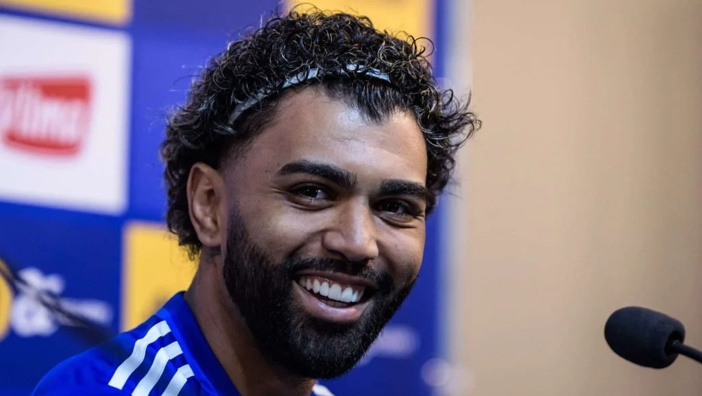 Leia mais sobre o artigo Gabigol aposta em permanência do Santos e vê Flamengo campeão da Libertadores