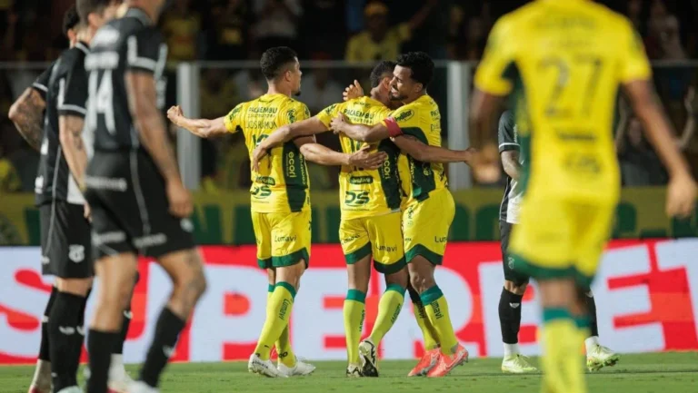 Mirassol atropela o Ceará e se firma no G4 do Brasileirão