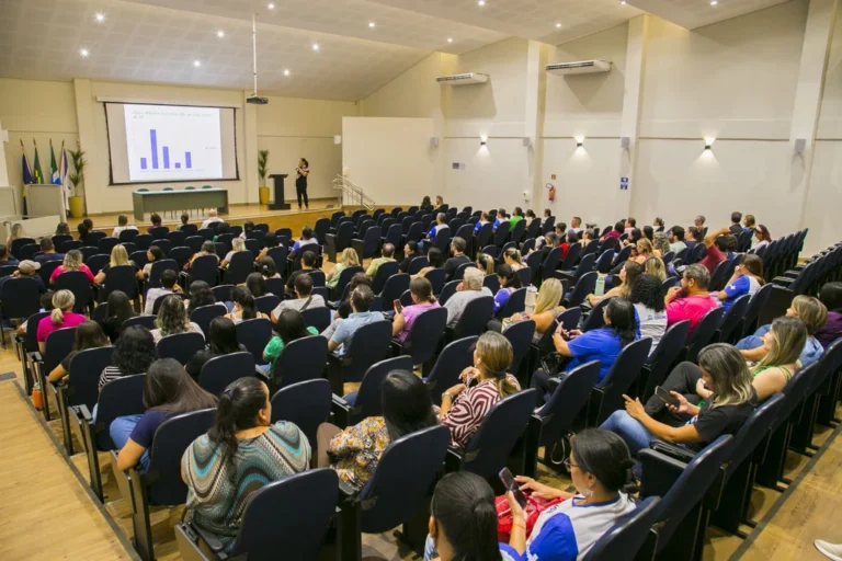 Corumbá realiza Seminário Perinatal para capacitar profissionais da Atenção Primária S