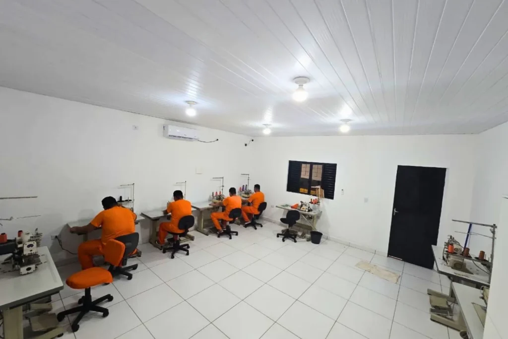 oficina costura2 Estabelecimento penal de corumbá