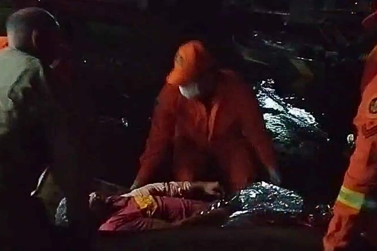 bombeiros resgatam trabalhador rural esfaqueado por colega no pantanal