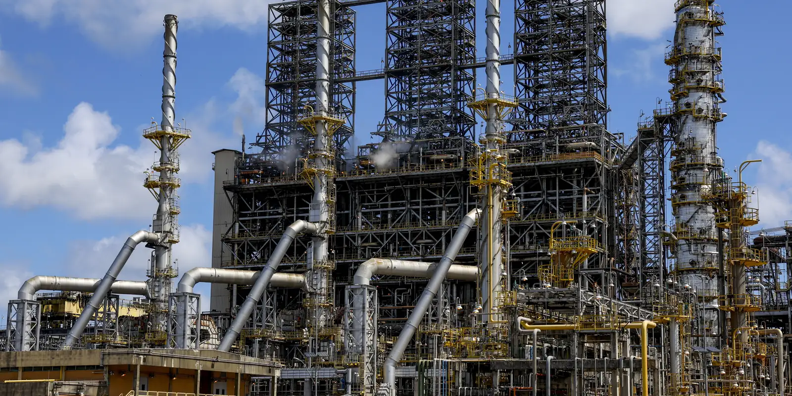 CNI projeta crescimento do PIB de 18 em 2026