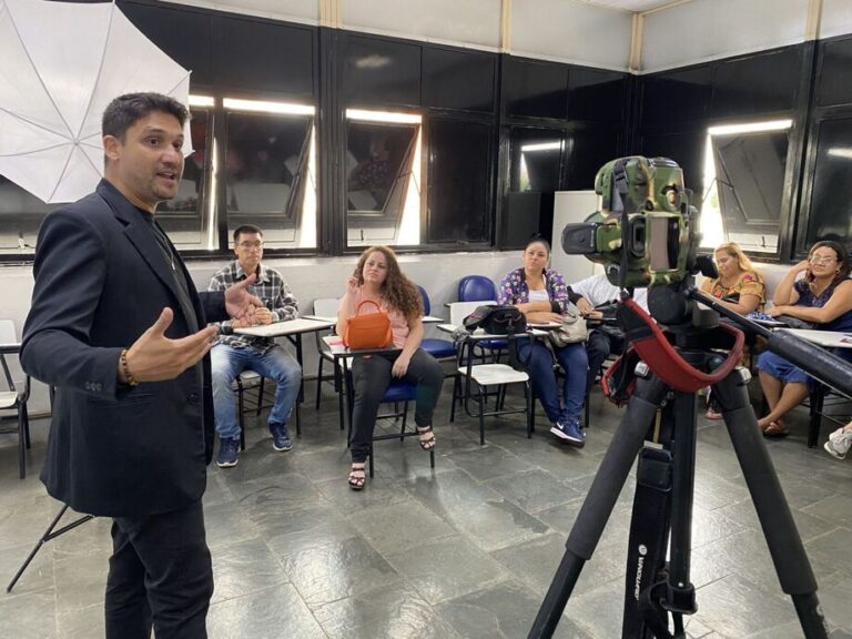 Sejuv encerra com mais de 2 mil jovens certificados; meta é dobrar atendimentos em 2026