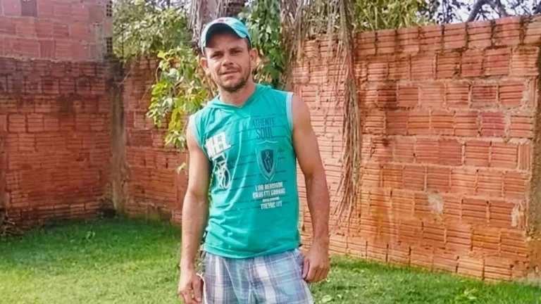 Adolescente mata o pai com facada no pescoço após discussão em Coxim