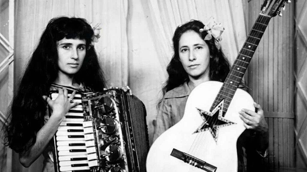 Morre a cantora Betinha, ícone da música regional, aos 84 anos em Campo Grande 2 Cantora Betinha, ícone da música regional sul-mato-grossense e da dupla Beth e Betinha, falece aos 84 anos em Campo Grande. Seu legado cultural é eterno.