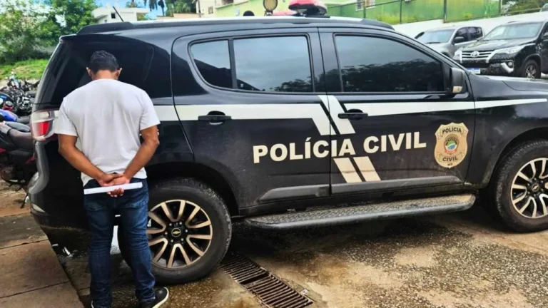 📝 Metadescription Homem condenado a 20 anos por estuprar a enteada foi preso em Corumbá. Ação ocorreu no Porto Geral nesta terça-feira.