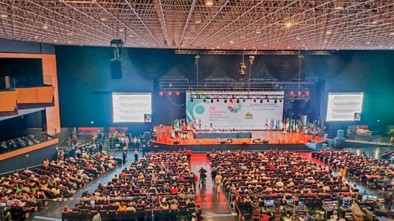 Corumbá marca presença na 14ª Conferência Nacional de Assistência Social