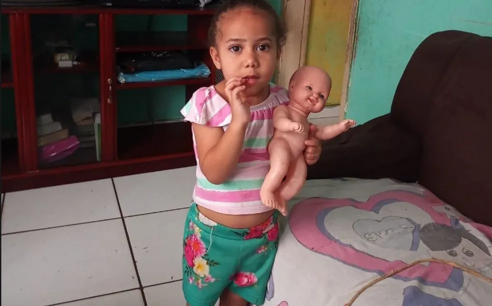 crianca morta menina de 4 anos