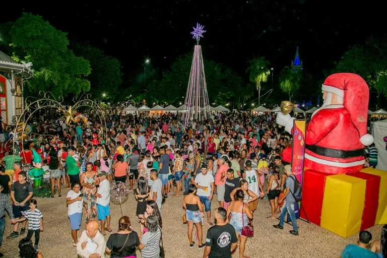 Jardim de Natal abre em 12 de dezembro com atrações culturais e chegada do Papai Noel