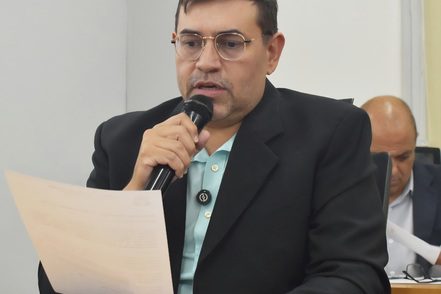 Vereador Kleyton Cruz solicita reativação da Unidade de Saúde Fernando Moutinho