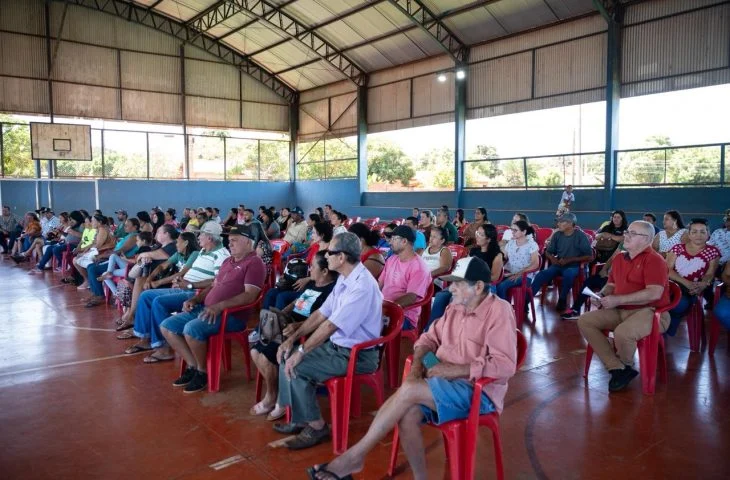 Jardim (MS) entrega 115 títulos de regularização fundiária a famílias. Garanta seu imóvel e segurança jurídica. Saiba mais!