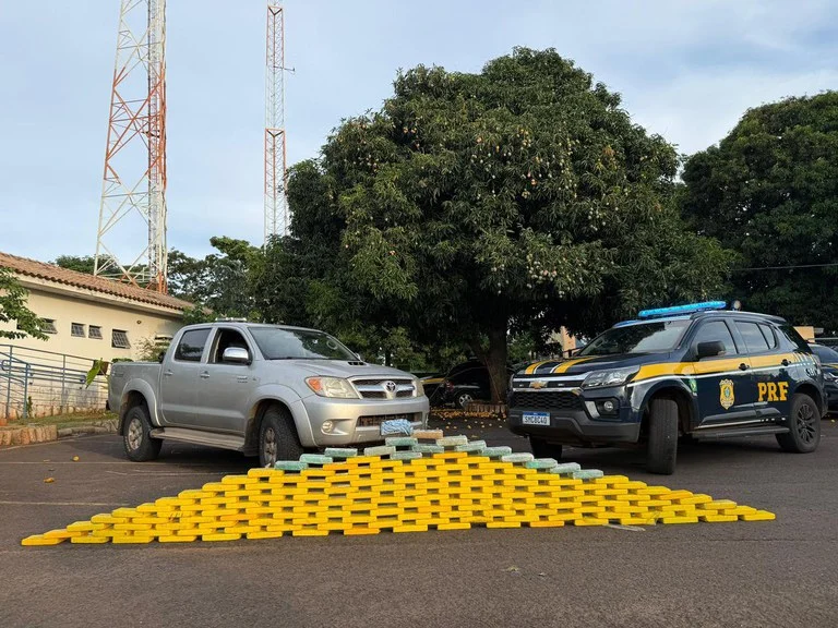 PRF apreende 155,4 kg de cocaína durante abordagem na BR-060 em Campo Grande