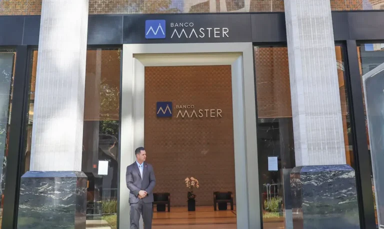 Toffoli marca acareação com investigados do Banco Master