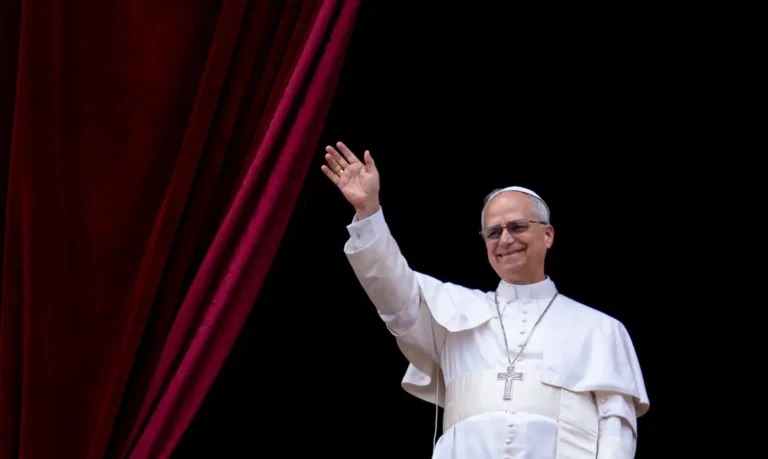 Papa lamenta condições dos palestinos em Gaza no sermão de Natal