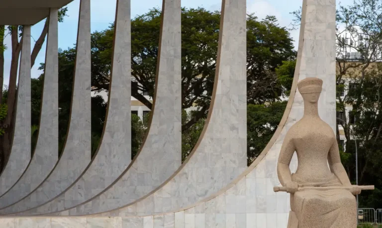 Trama golpista tem prisões domiciliares mantidas após audiência de custódia