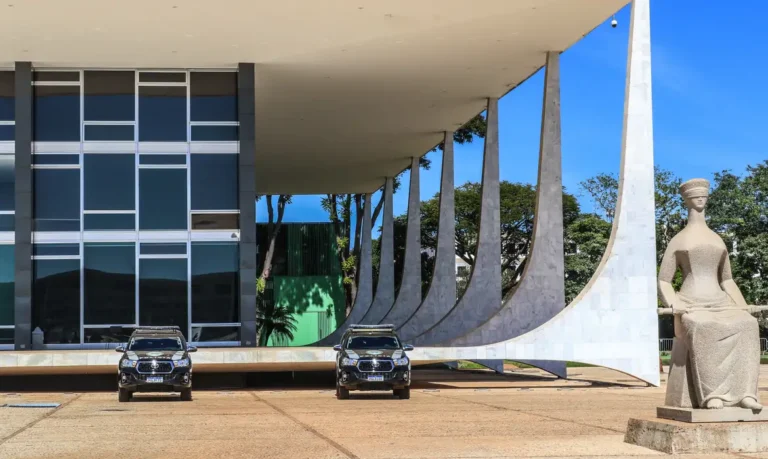 PGR arquiva pedido de investigação contra Alexandre de Moraes no caso Banco Master
