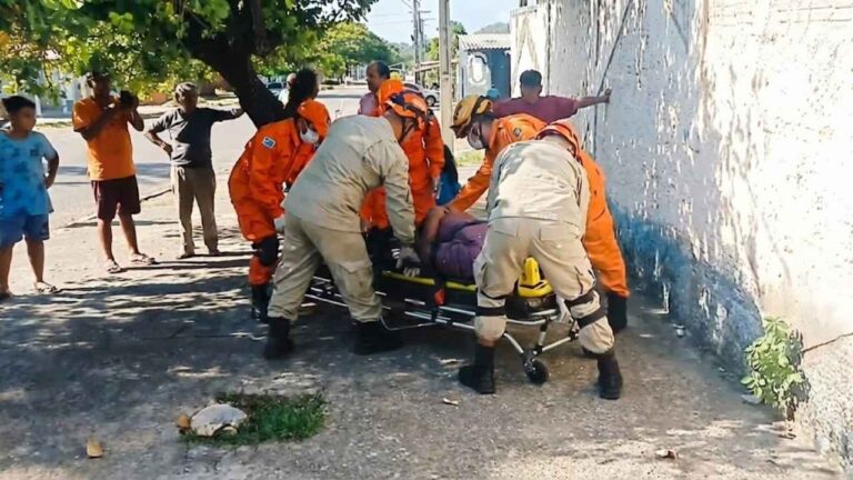 Motorista fica ferido em batida no bairro Guanã e condutor de carro boliviano foge do local