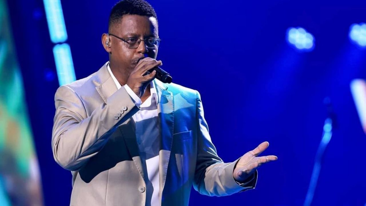 Thiago Garcia vence o The Voice Brasil no SBT e leva prêmio de R