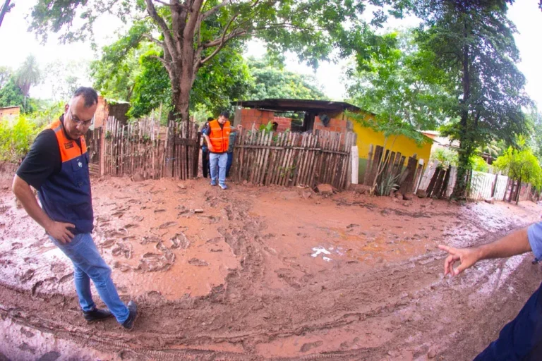 Defesa Civil registra 200 famílias afetadas por chuva extrema em Corumbá
