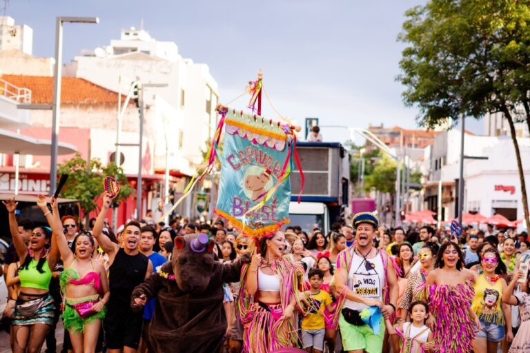 Campo Grande weekend events: Video game museum, pre-carnival blocks, art exhibits, and music festivals.