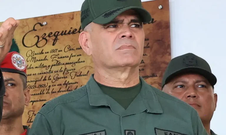 Equipe de segurança de Maduro foi morta a sangue frio, afirma ministro