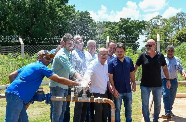 Governo de MS entrega sistema de água em Itaquiraí e reforça políticas públicas no campo