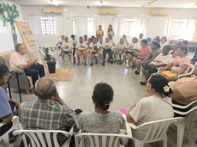 CRAS I realiza ações integradas de saúde e lazer para idosos e crianças