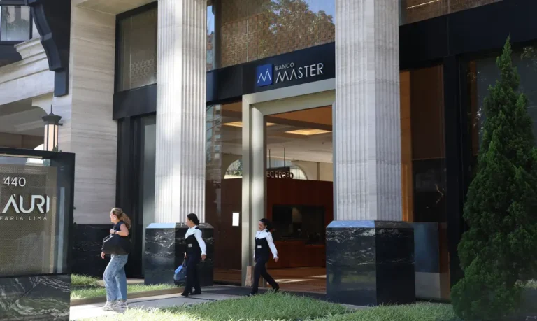 Polícia Federal deflagra segunda fase de operação contra o Banco Master