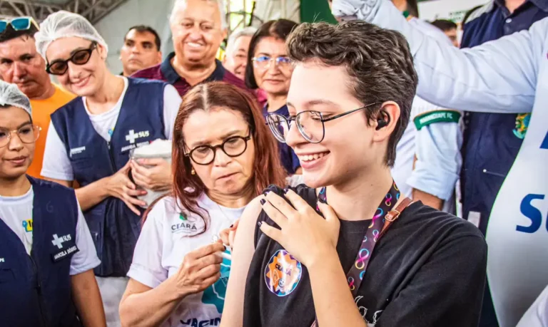 Maranguape e Nova Lima começam vacinação contra dengue com dose única