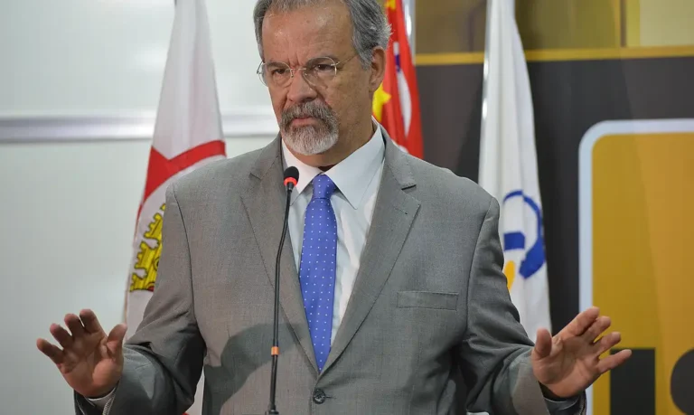 Políticos de todas as tendências homenageiam Raul Jungmann após sua morte